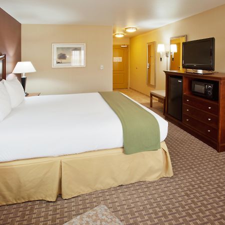 Holiday Inn Express Hotel & Suites Willows By Ihg Cameră foto