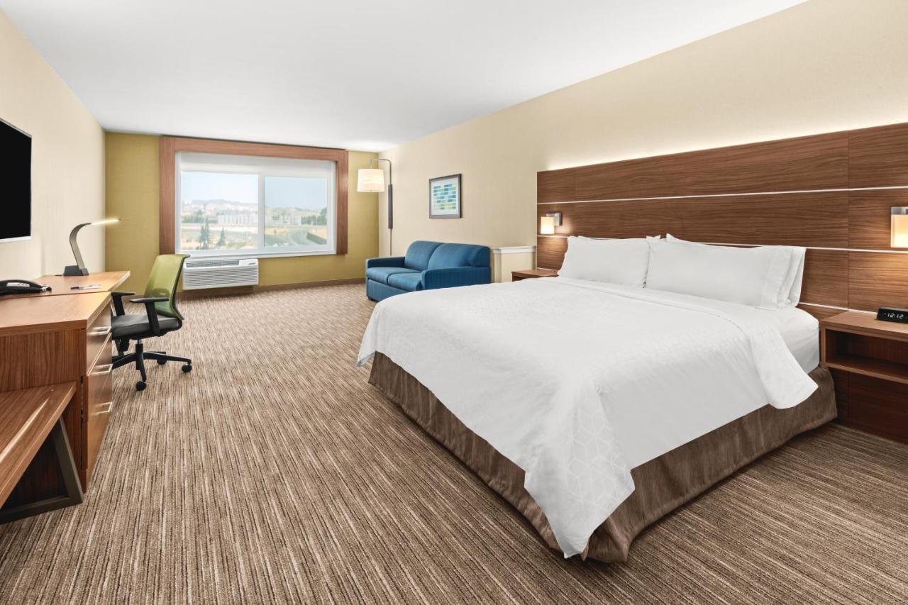 Holiday Inn Express Hotel & Suites Willows By Ihg Exterior foto
